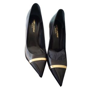 Saint Laurent Black Leather Pumps Size 37